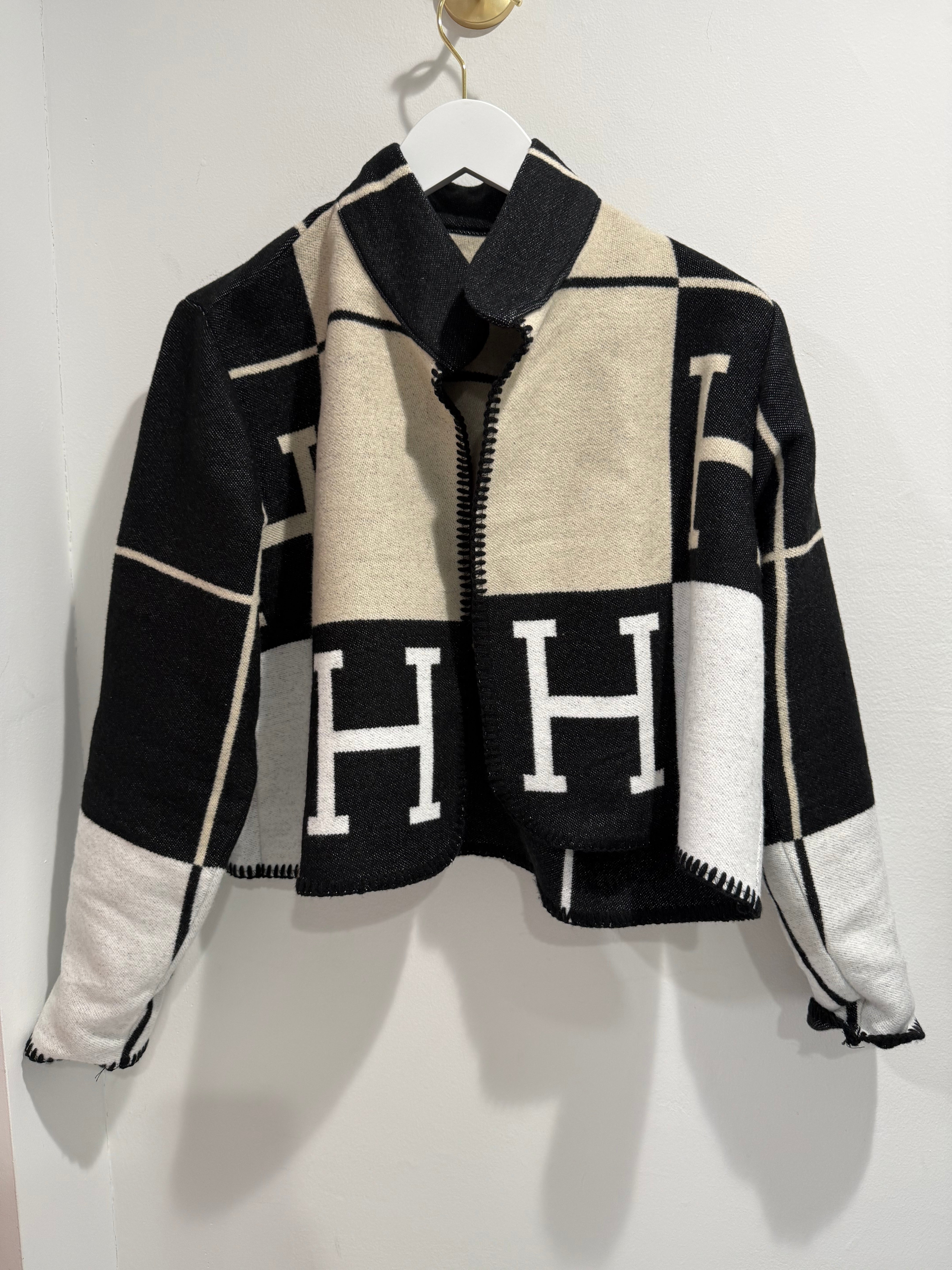 Cropped jacket